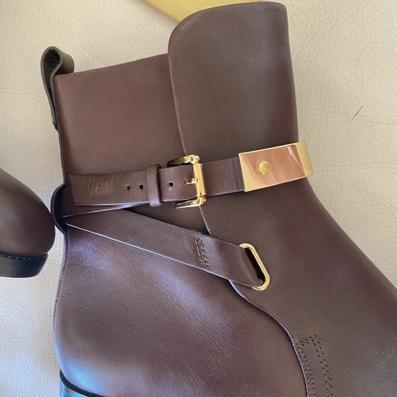 Michael Kors Leather Boots ✨ Never Worn ✨ - Picture 4 of 7